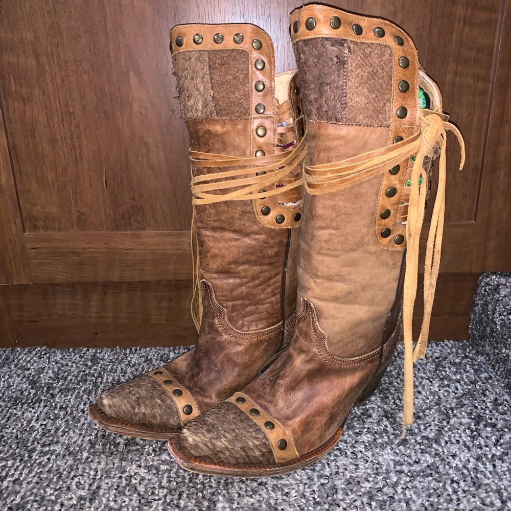 Corral boots size 9
